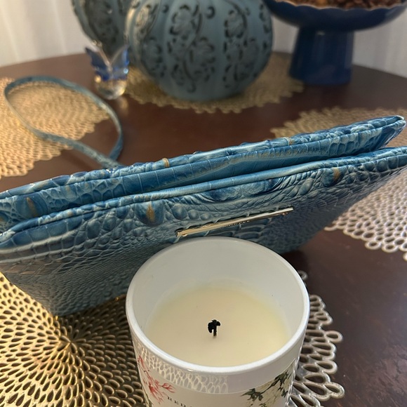 Brahmin Perri Crossbody - Picture 15 of 16